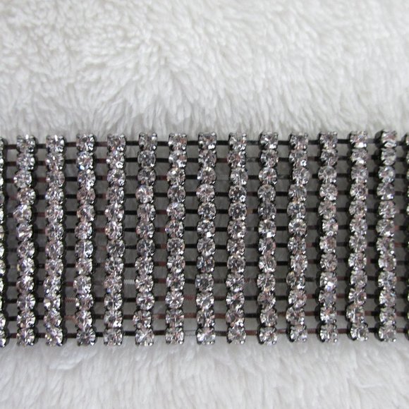 Amrita Singh Clear Rhinestone and Grey Gunmetal "Nichole" Hypoallergenic Choker - Picture 4 of 7